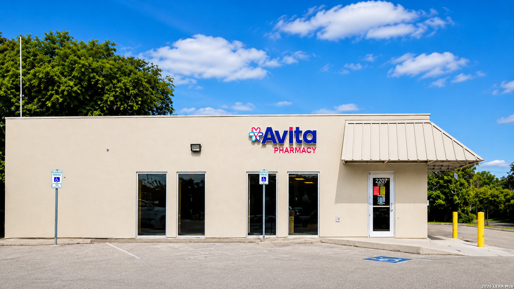 2207 S Zarzamora St, San Antonio, TX 78201
