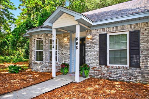 1898 Norwood St Sw, Ocean Isle Beach, NC, 28469-5603 | Card Image