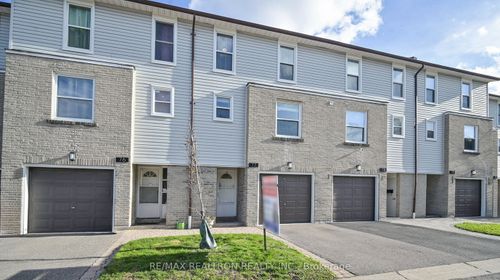 77-2440 Bromsgrove Rd, Mississauga, ON, L5J4J7 | Card Image
