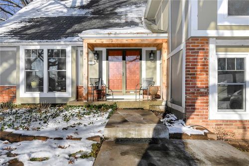 11815 Rosehill Rd, Overland Park, KS, 66210-1320 | Card Image