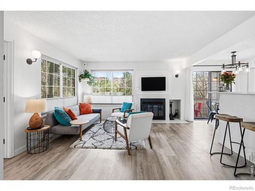 e-4827 White Rock Cir, Boulder, CO, 80301-6717 | Card Image