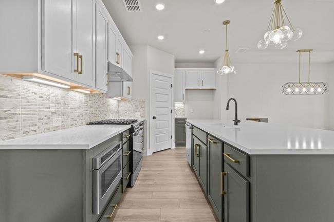 Kitchen | Image 6