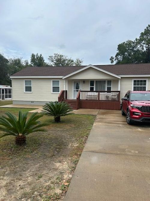 358 Edge Ave, Valparaiso, FL, 32580-1067 | Card Image