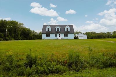 Beautiful Cape Cod home (front view) | Image 1