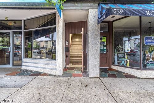 557 Bloomfield Ave, Montclair, NJ, 07042-2802 | Card Image