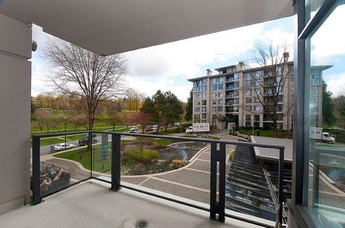 320-4685 Valley Dr, Vancouver, BC, V6J5M2 | Card Image