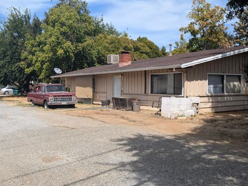 3110 Pioneer Ln, Redding, CA, 96001-4631 | Card Image