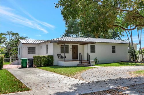 2725 Sw 82nd Ave, Miami, FL, 33155-2416 | Card Image