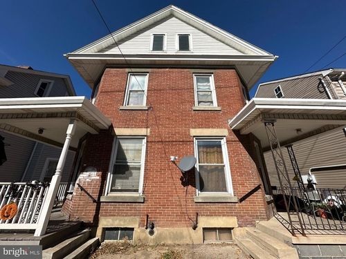 106-108 N Church Street, WAYNESBORO, PA, 17268 | Card Image