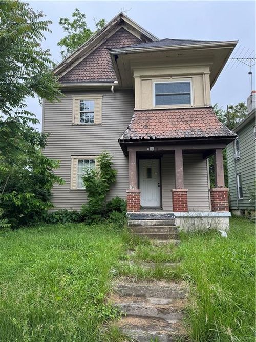 809 Faulkner Ave, Dayton, OH, 45402-6205 | Card Image