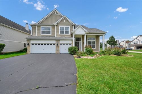 10355 Aldridge Dr, Huntley, IL, 60142-4060 | Card Image