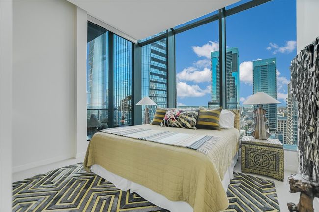 Flexible layouts accommodate a variety of uses—from guest rooms to private offices. | Image 27