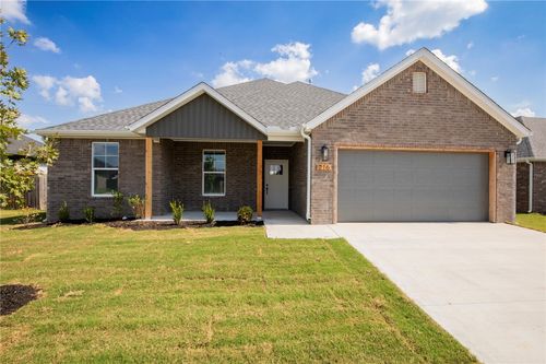 308 White Oak St, Gentry, AR, 72734-4005 | Card Image