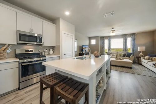 unit-20-6446 Babcock Rd, San Antonio, TX, 78249-3984 | Card Image