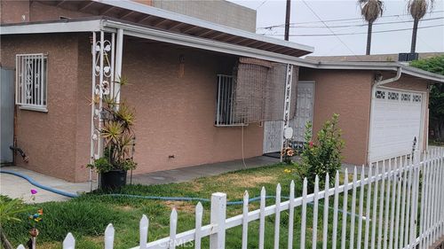 5958 Alamo Ave, Maywood, CA, 90270-3550 | Card Image