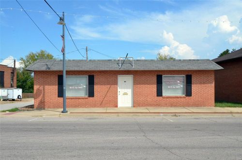 90 N Main St, Saint Clair, MO, 63077-1211 | Card Image