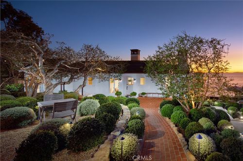 6 Rockledge Rd, Laguna Beach, CA, 92651-3944 | Card Image