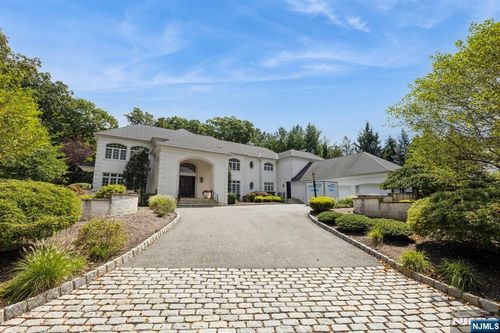3 Rickland Dr, North Caldwell, NJ, 07006-4184 | Card Image