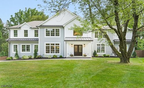 211 Spencer Rd, Basking Ridge, NJ, 07920-1819 | Card Image