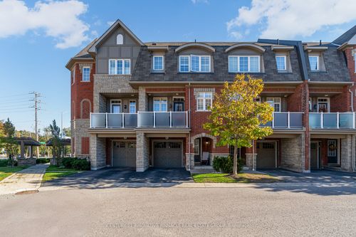 9-1701 Finch Ave, Pickering, ON, L1V0B7 | Card Image