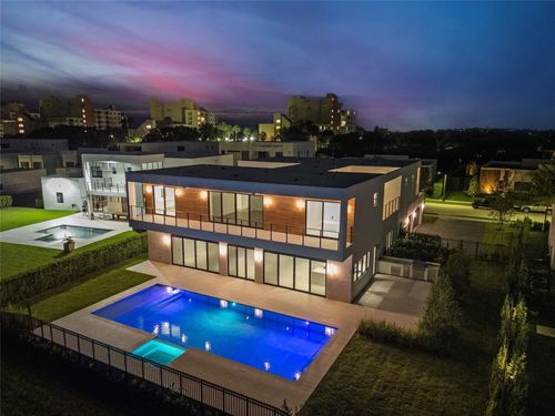 16722 Botaniko Dr S, Weston, FL, 33326-1077 | Card Image