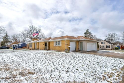 750 Pine Ave, Holland, MI, 49423-5050 | Card Image