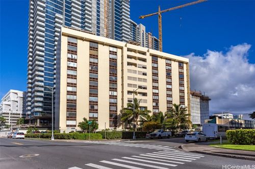 401-910 Ahana Street, Honolulu, HI, 96814 | Card Image