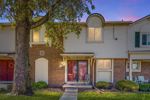 2057 W Franklin Dr, Canton, MI, 48187-2918 | Card Image