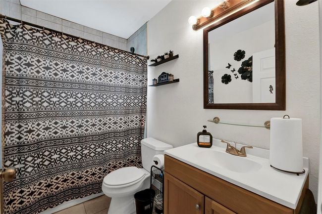 1910 Nw 72 Nd St, Home with 0 bedrooms, 0 bathrooms and 6 parking in Miami FL | Image 19
