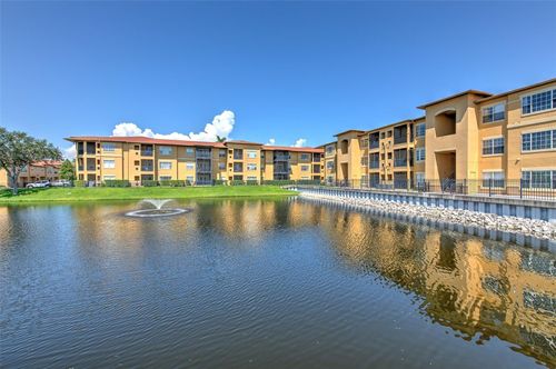 319-4323 Bayside Village Drive, TAMPA, FL, 33615 | Card Image