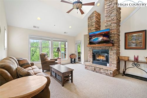 unit-1431-525 Peaceful Haven Dr, Boone, NC, 28607-9849 | Card Image