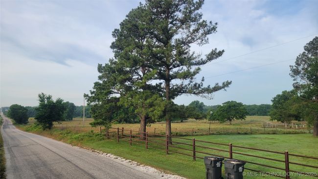 9725 County Road 3470, House other with 4 bedrooms, 3 bathrooms and null parking in Stratford OK | Image 7
