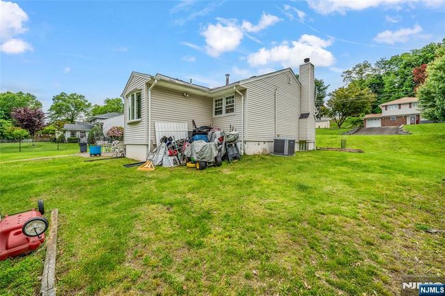 415 Briarwood Ln, House other with 4 bedrooms, 3 bathrooms and null parking in Northvale NJ | Image 4