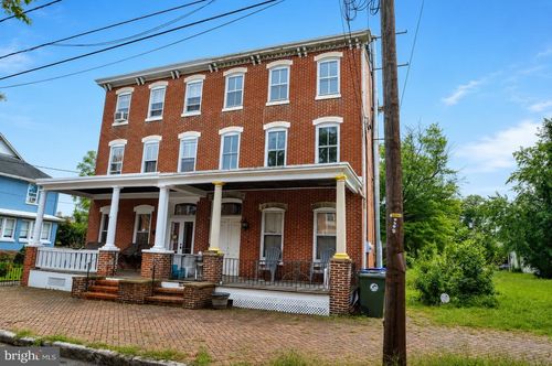 2-316 E Union St, Burlington, NJ, 08016-1719 | Card Image