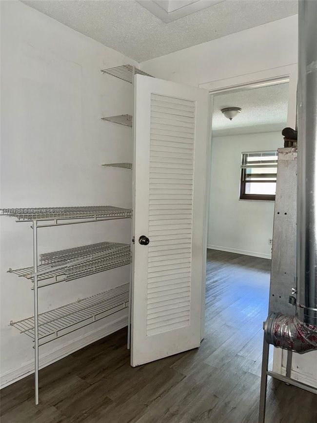 APT-5 - 4441 Sw 32 Nd Ave, Home with 1 bedrooms, 1 bathrooms and null parking in Fort Lauderdale FL | Image 7