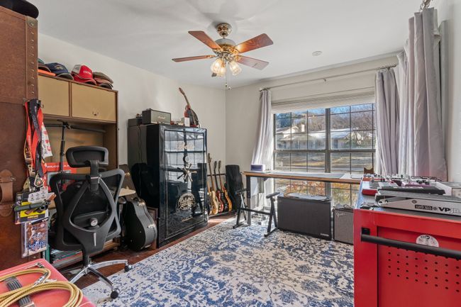 Bedroom 2 with ceiling fan | Image 19