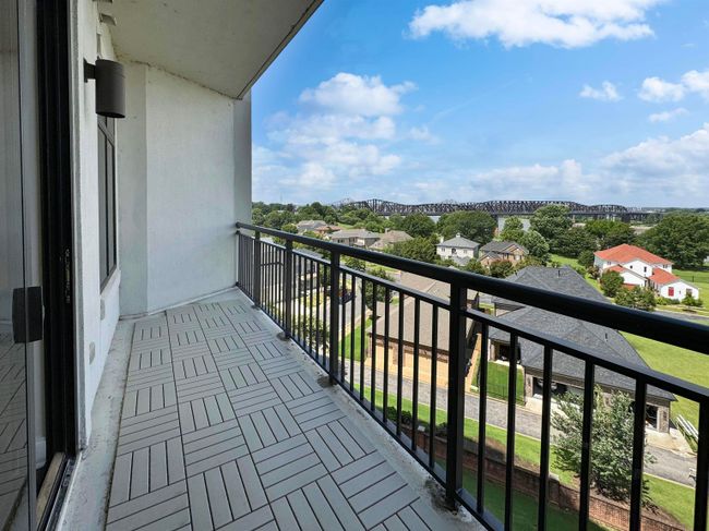 APT-707 - 717 S Riverside Dr, Condo with 2 bedrooms, 2 bathrooms and null parking in Memphis TN | Image 4