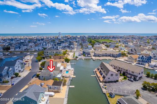 409 6th Ave, Seaside Heights, NJ, 08751-1321 | Card Image