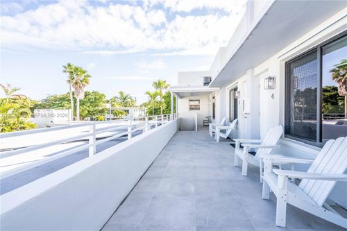 4-1191 71st St, Miami Beach, FL, 33141-3683 | Card Image