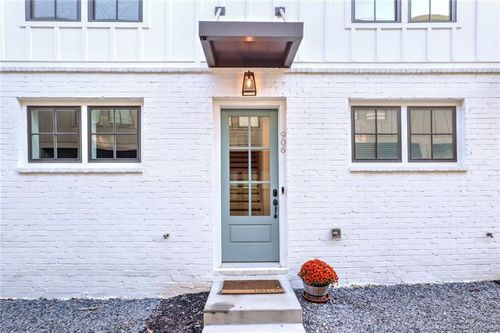 906 Brees Ct, Atlanta, GA, 30318-3327 | Card Image