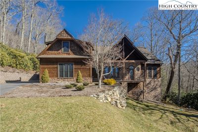 340 Farm Loop Road, House other with 3 bedrooms, 3 bathrooms and null parking in Banner Elk NC | Image 2