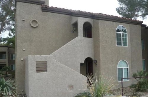 221-9325 W Desert Inn Rd, Las Vegas, NV, 89117-6702 | Card Image