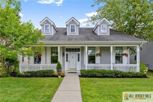 11 Liedtke Dr, Cranbury, NJ, 08512-2721 | Card Image