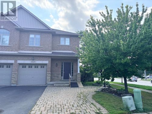 4029 Alexan Cres, Burlington, ON, L7M5A8 | Card Image