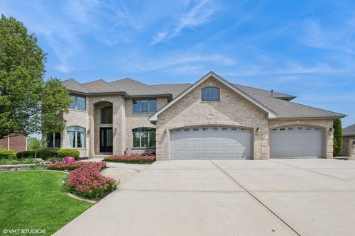 22844 Lakeview Estates Blvd, Frankfort, IL, 60423-9210 | Card Image