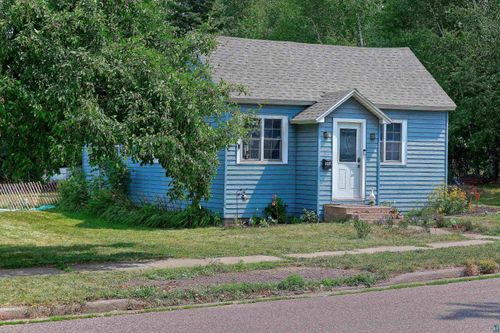 322 5th Ave E, Ashland, WI, 54806-1804 | Card Image