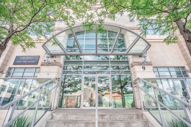 612 - 9 George St N, Condo with 2 bedrooms, 1 bathrooms and 1 parking in Brampton ON | Image 4