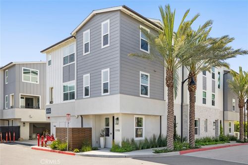 1193 Winslow Ln, Newport Beach, CA, 92660-4613 | Card Image