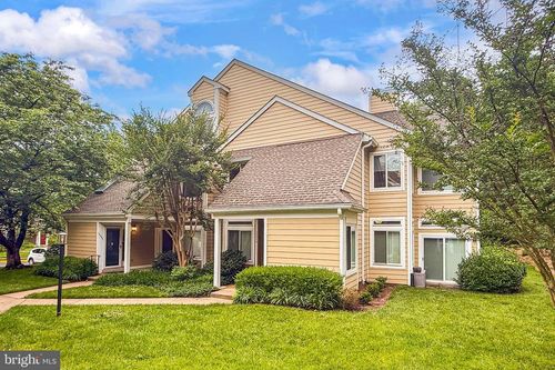 509-12260 Fort Buffalo Cir, FAIRFAX, VA, 22033-2832 | Card Image