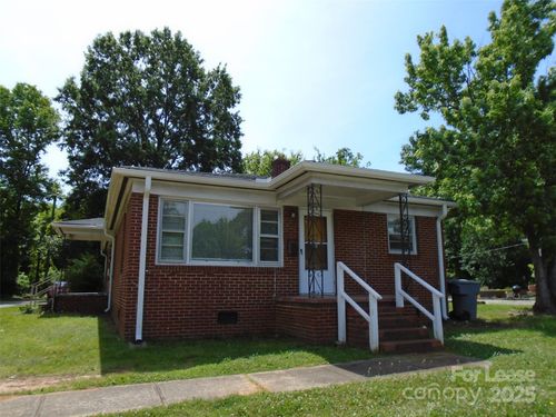 3623 Eastway Dr, Charlotte, NC, 28205-6261 | Card Image